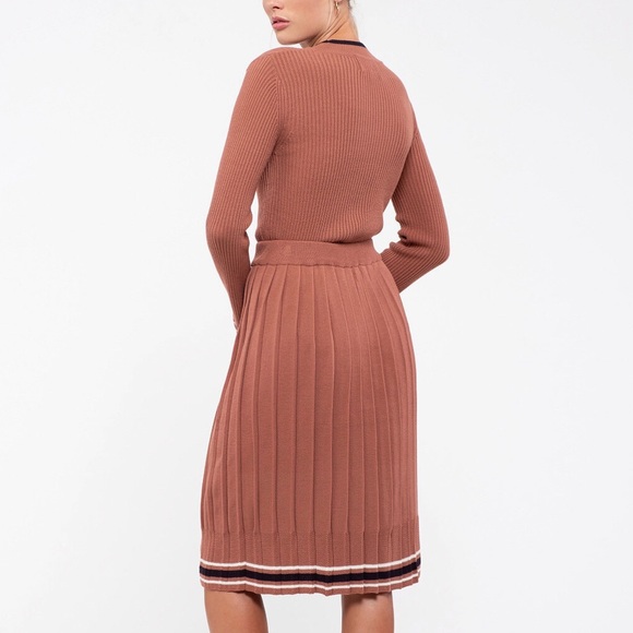 Beautiful JOA Top from Macy’s❌ - Picture 2 of 5